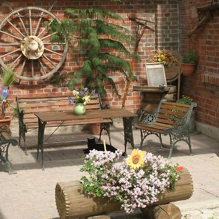 Pension Schuetze Daasdorf am Berge 外观 照片