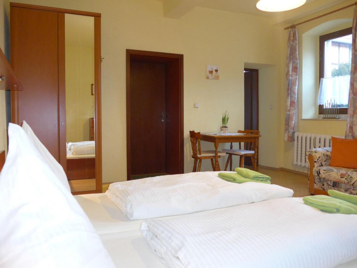 Pension Schuetze Daasdorf am Berge 外观 照片