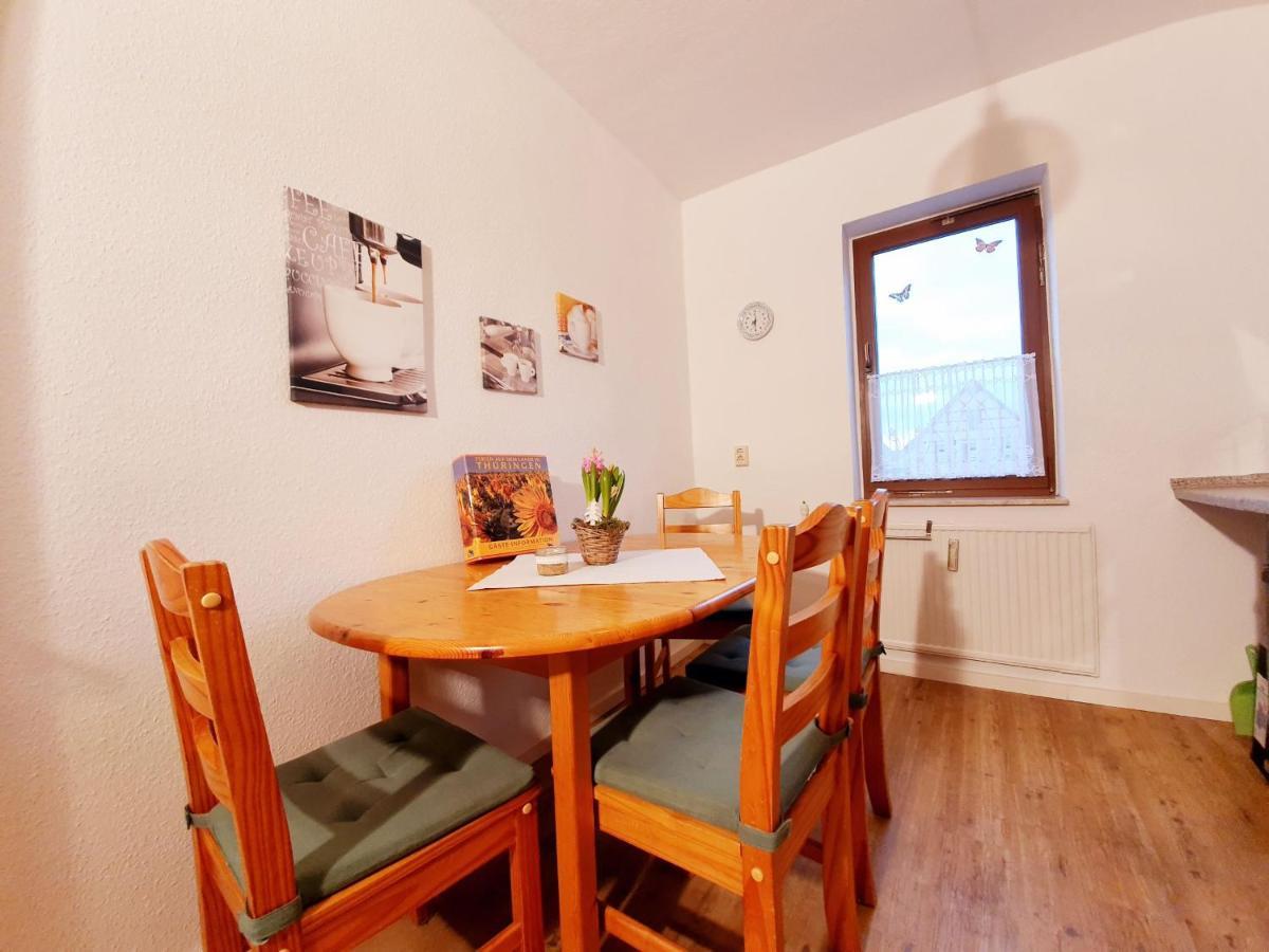 Pension Schuetze Daasdorf am Berge 外观 照片