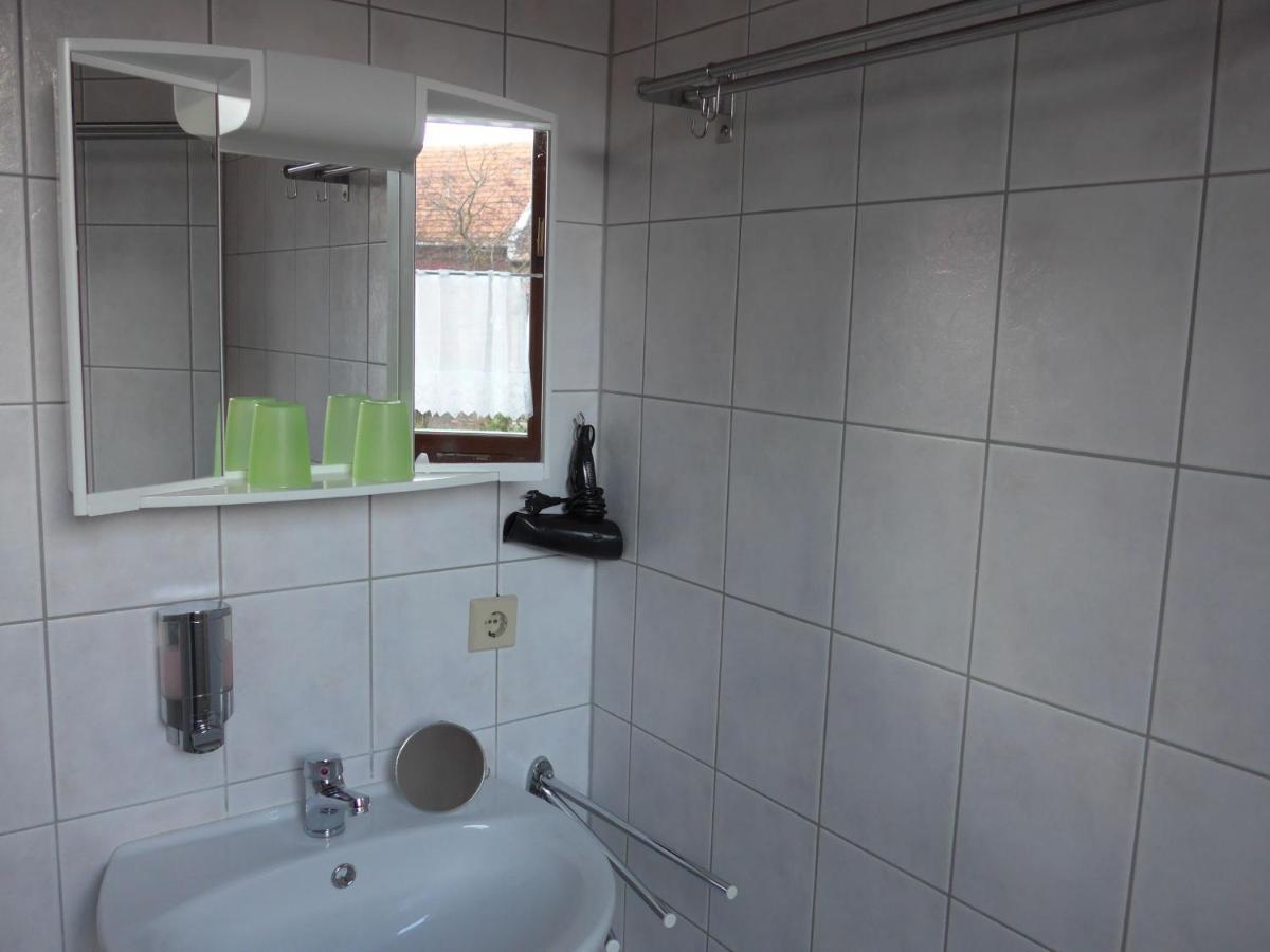 Pension Schuetze Daasdorf am Berge 外观 照片