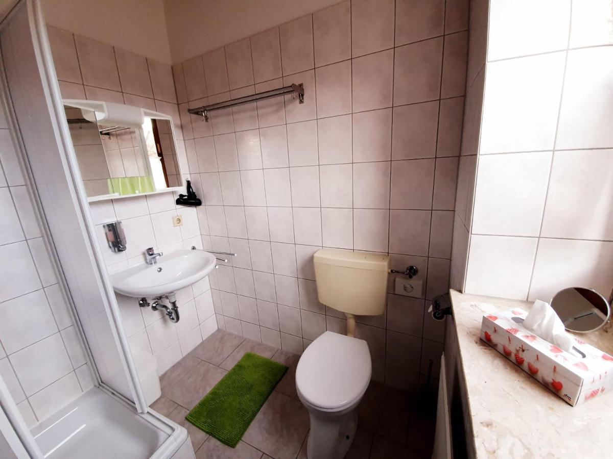 Pension Schuetze Daasdorf am Berge 外观 照片