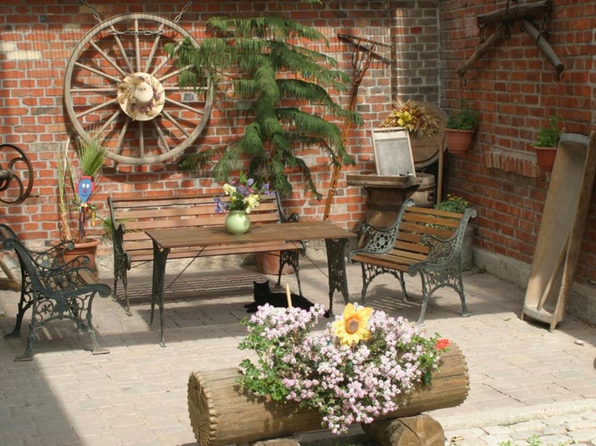 Pension Schuetze Daasdorf am Berge 外观 照片